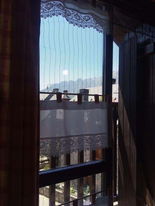 Apartamento Atico En Pleno Pirineo El Pueyo de Jaca Exterior foto